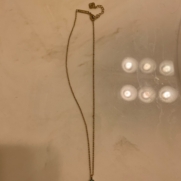 Kendra Scott - Picture 2 of 3